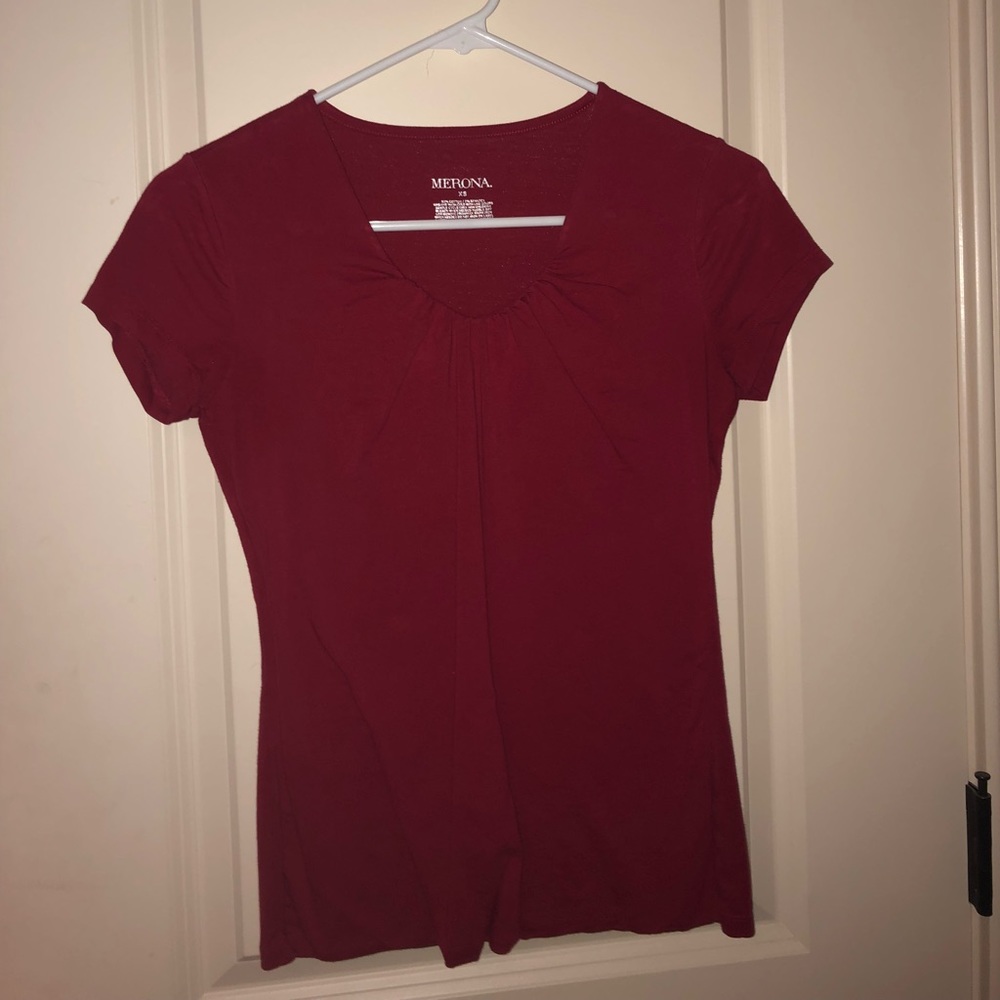Merono maroon shirt